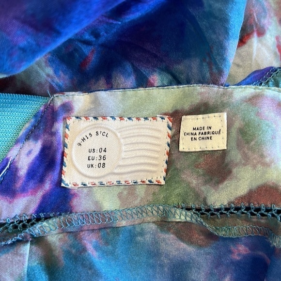 Anthropologie Postmark Tank Silk Watercolor Top Ruffle Blue Purple Sz 4 - Picture 9 of 11